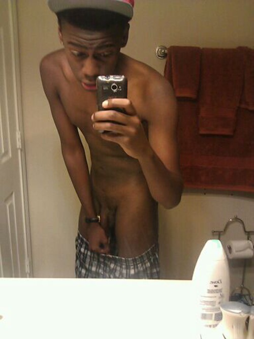 Henry - black teen dick selfie pics